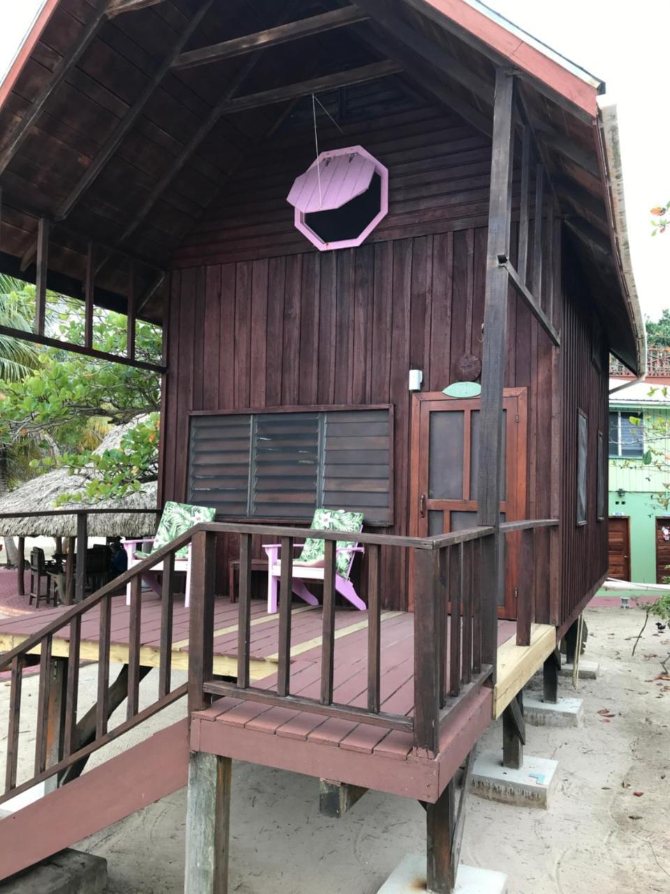 Green Parrot Beach Houses And Resort Placencia Exterior foto