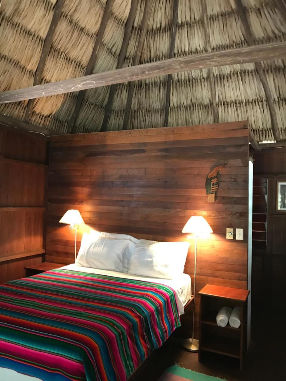 Green Parrot Beach Houses And Resort Placencia Exterior foto